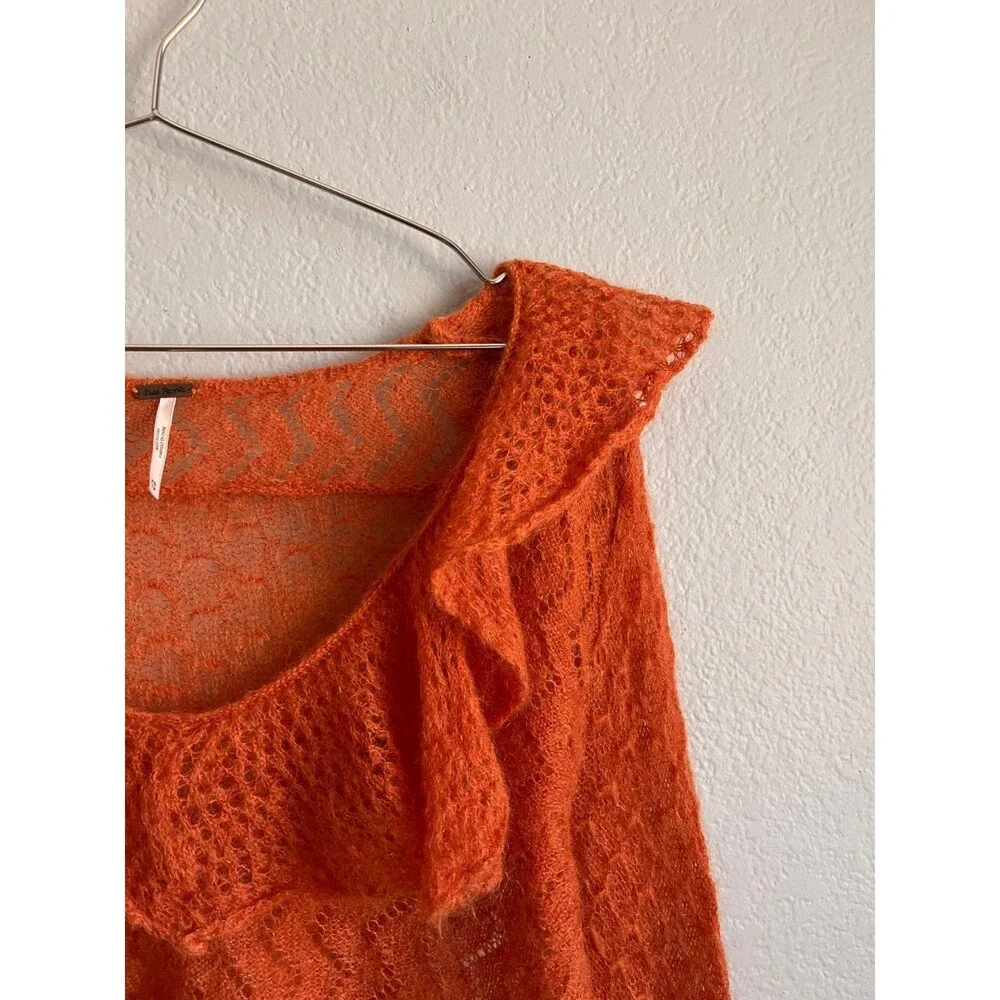 Free People Macaroon Sweater in Orange Size SMALL